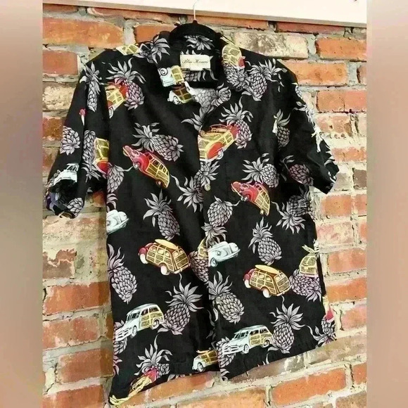 Blue Hawaii Men’s Button Down Vintage Cars Size Medium - Picture 2 of 5